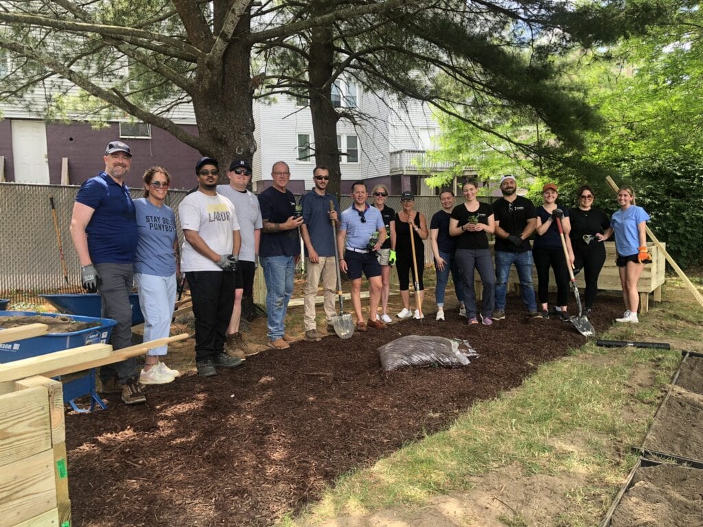 Garden Building Volunteers